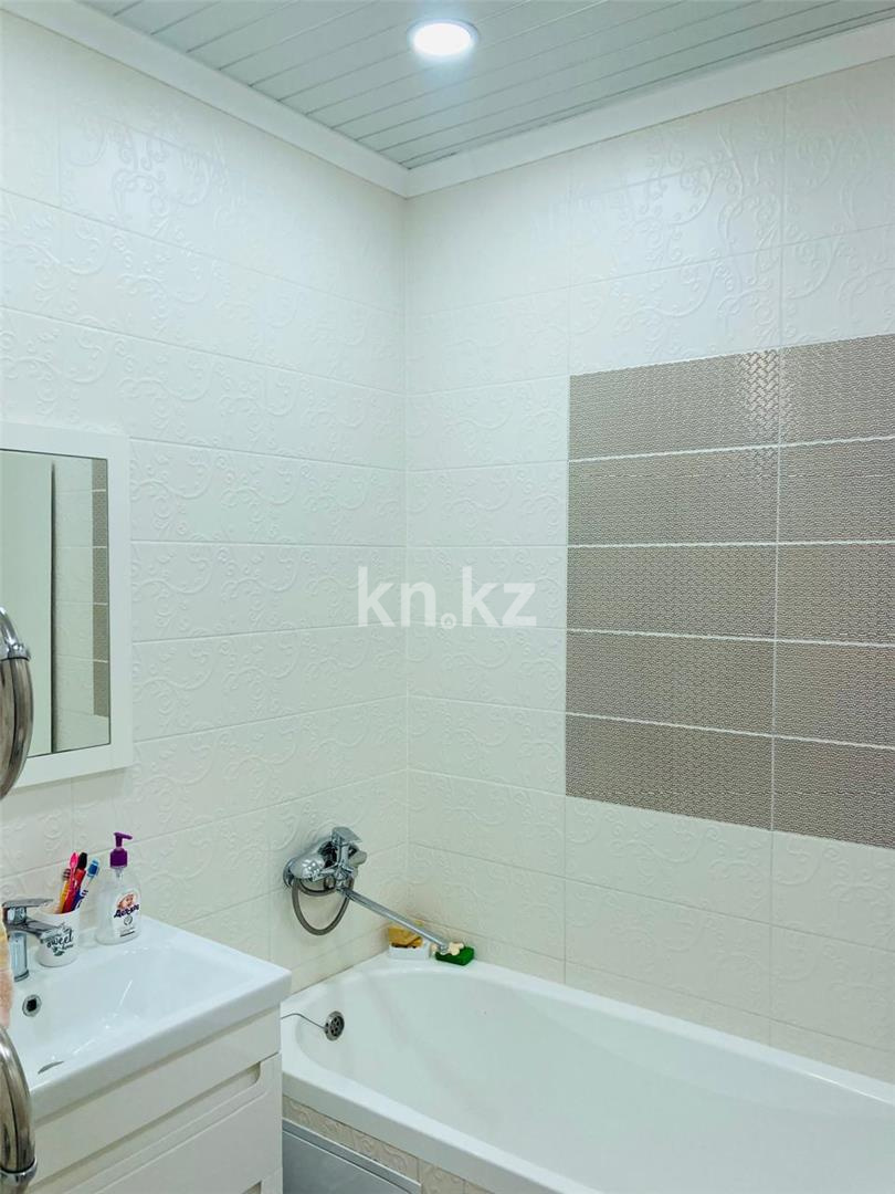 Продажа 4-комнатной квартиры, 87 м², ул. Карбышева - Продажа  четырехкомнатных квартир в Караганде фото 14 из 20