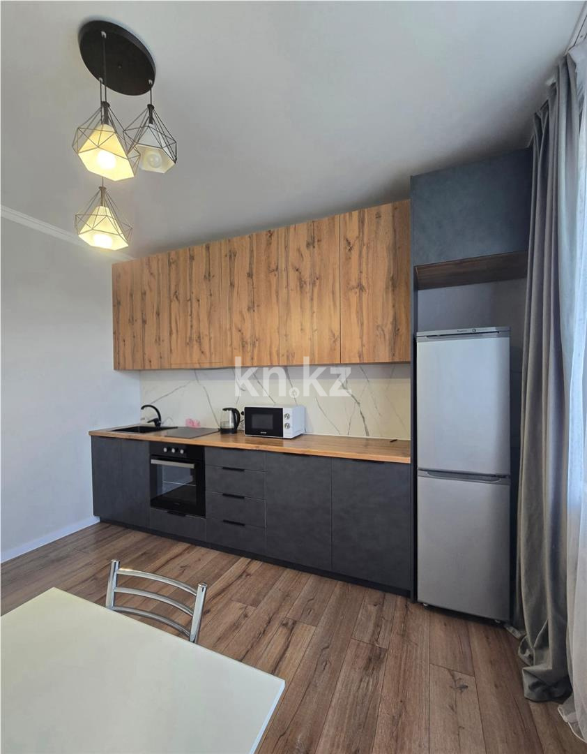 Продажа 2-комнатной квартиры, 68 м² - Продажа двухкомнатных квартир в Караганде - страница 2 фото 6 из 17