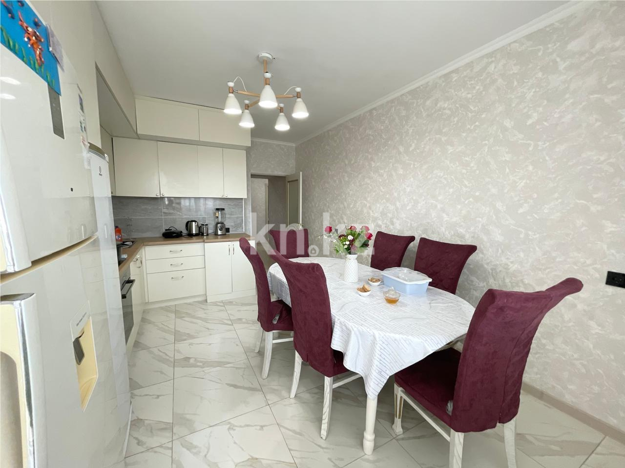 Продажа 4-комнатной квартиры, 125 м², ул. Айтматова в Астане - фото 4