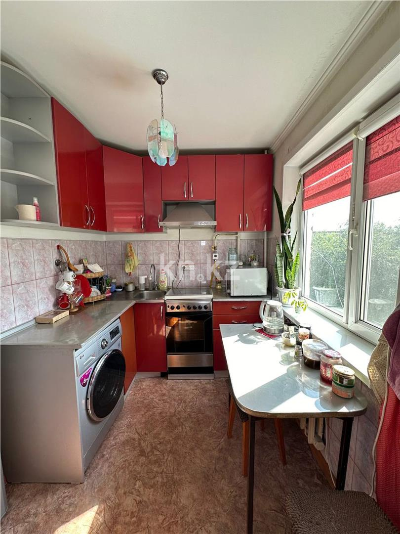 Продажа 3-комнатной квартиры, 57 м², ул. Гоголя, дом  46/2 - Продажа квартир в Караганде фото 8 из 11