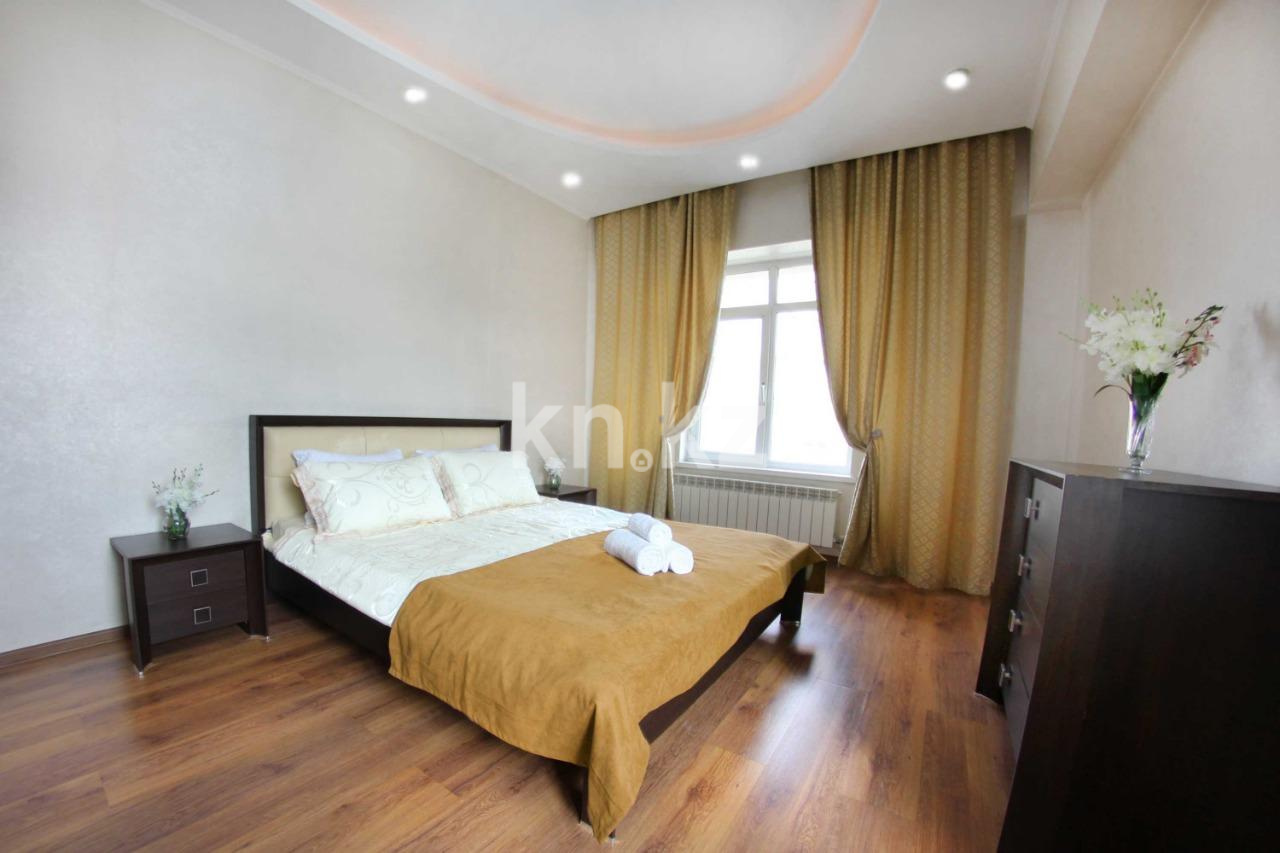 Аренда 3-комнатной квартиры посуточно, 95 м² - Аренда трехкомнатных квартир посуточно в Алматы фото 3 из 20