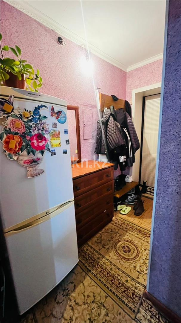 Продажа 2-комнатной квартиры, 44 м², 12 мкр. - Продажа квартир в Караганде с фото фото 11 из 14