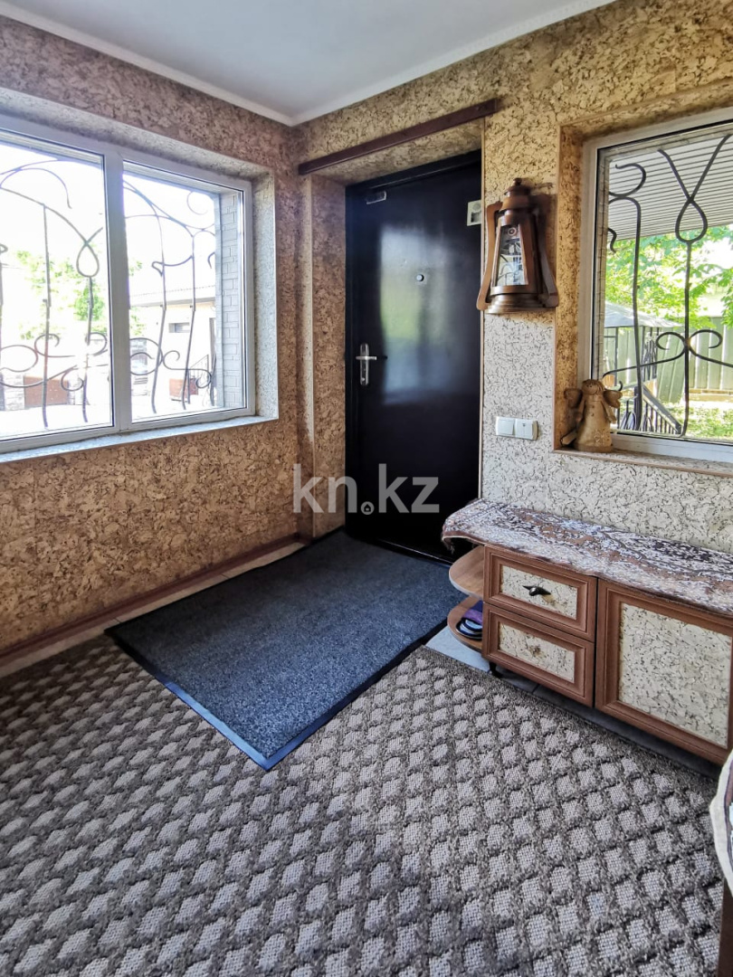 Продажа 5-комнатного дома, 205 м², ул. Сокольского в Алматы - фото 35