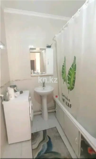 Продажа 2-комнатной квартиры, 62 м², мкр-н Жас Канат, дом  1/29 в Алматы - фото 4