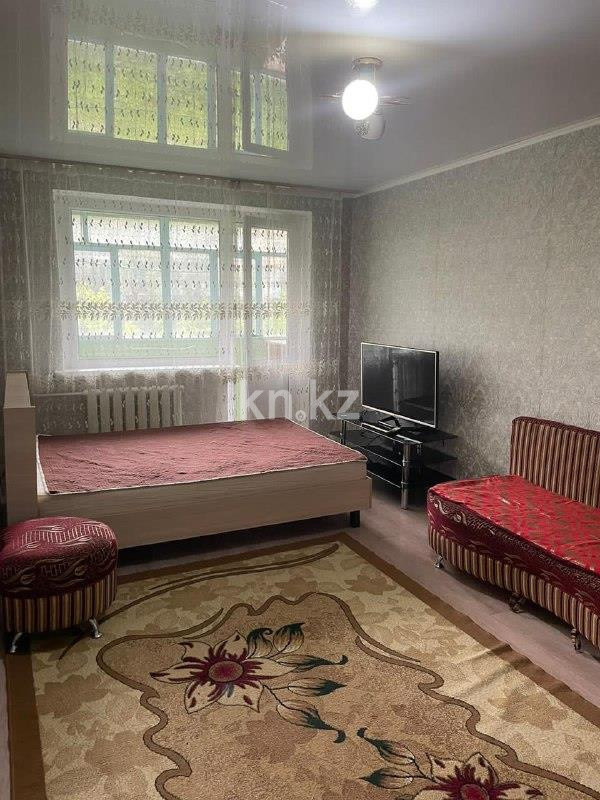Продажа 1-комнатной квартиры, 30 м², ул. Муканова - Продажа квартир в Караганде фото 1 из 9