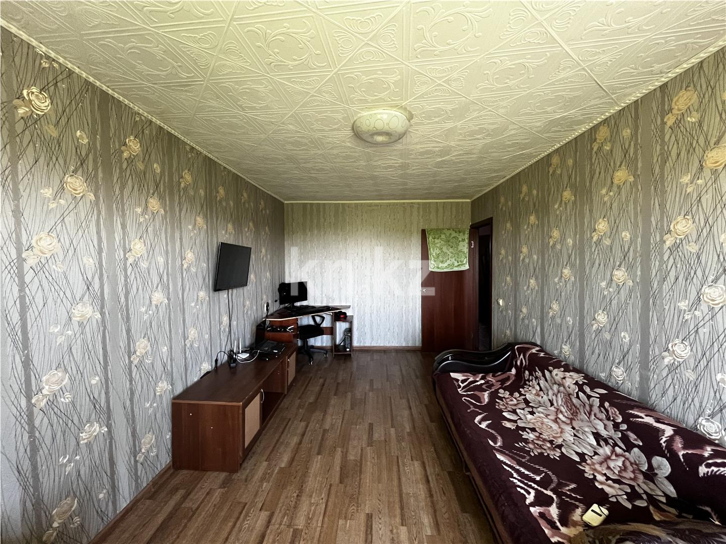 Продажа 3-комнатной квартиры, 62 м², мкр-н 15 - Продажа квартир в Караганде фото 2 из 9