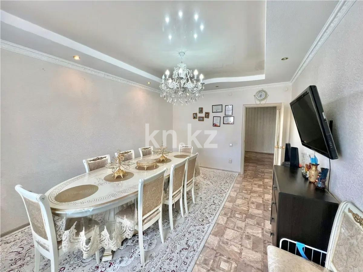 Продажа 4-комнатной квартиры, 120 м² в Астане