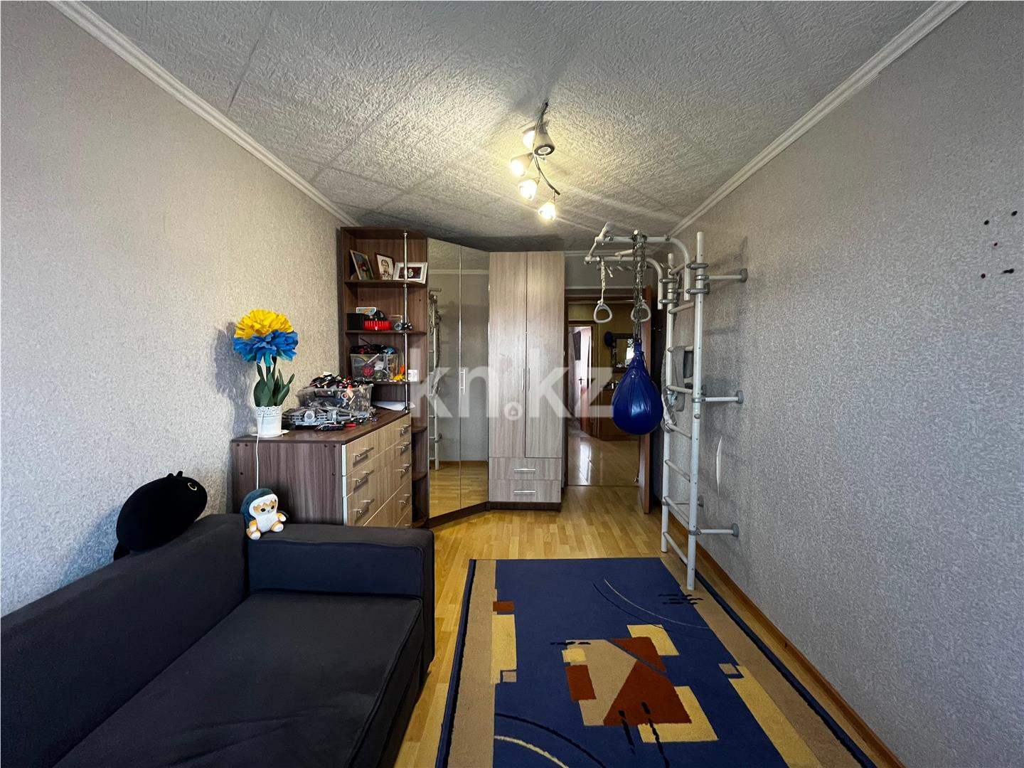 Продажа 3-комнатной квартиры, 61 м², мкр-н Восток-3 - Продажа квартир в Караганде фото 6 из 17