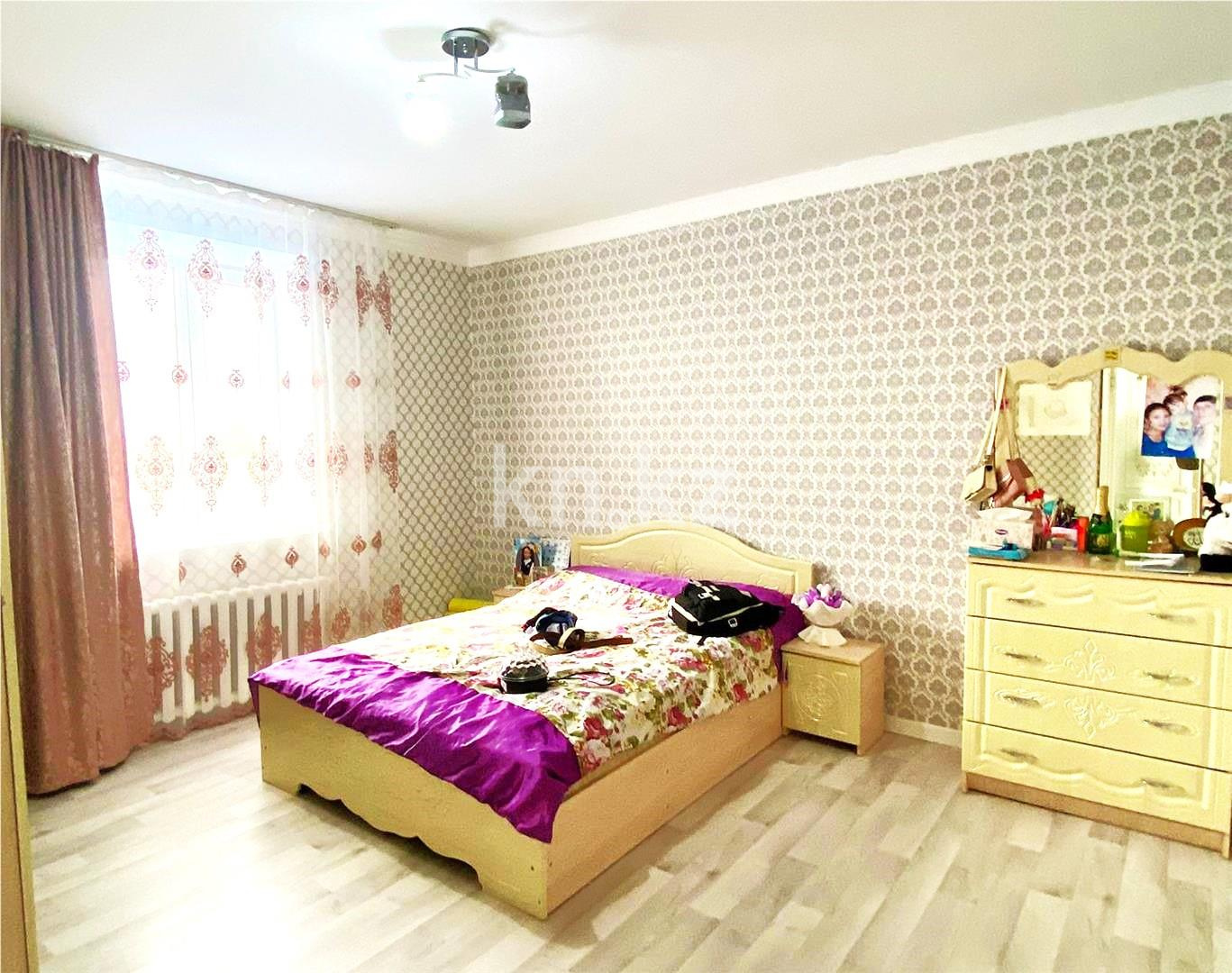 Продажа 5-комнатного дома, 220 м², ул. Мынбаева в Караганде - фото 11