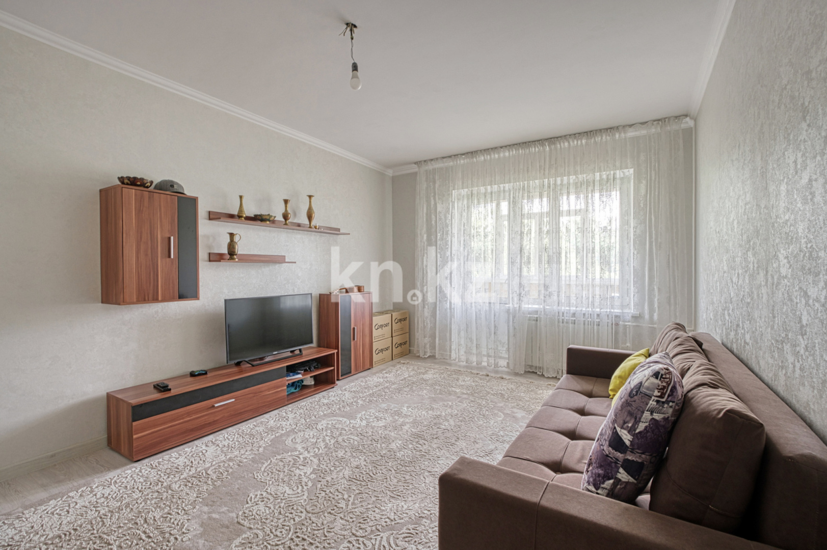Продажа 4-комнатной квартиры, 85 м², ул. Жандосова, дом  19 - Продажа  четырехкомнатных квартир в Алматы с фото фото 1 из 21