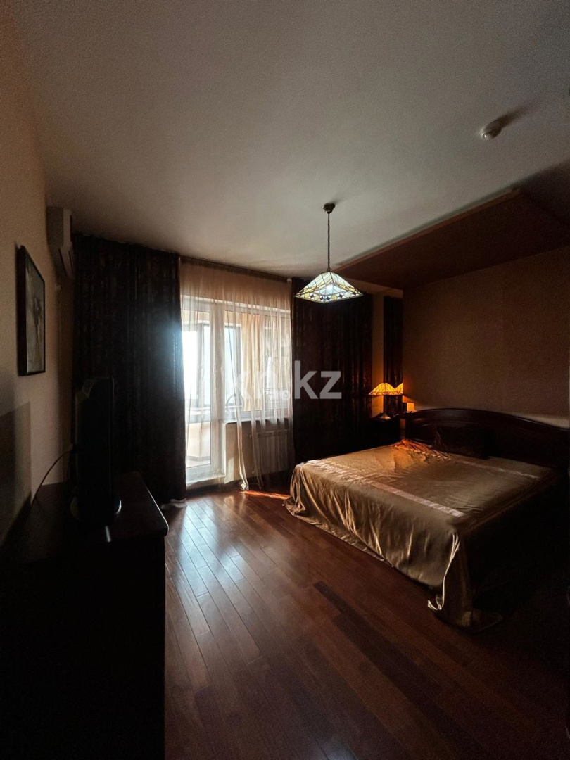 Аренда 2-комнатной квартиры, 77.5 м², пр. Абылай хана, дом  92 - Аренда  двухкомнатных квартир помесячно в Алматы с фото фото 15 из 16