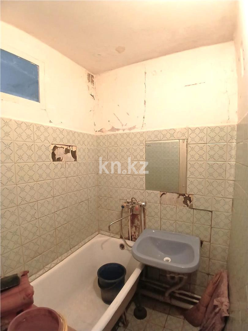 Продажа 2-комнатной квартиры, 45 м², ул. Муканова в Караганде - фото 8