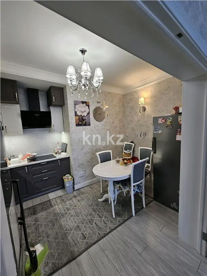 Продажа 3-комнатной квартиры, 90 м², ул. Толе би, дом  189/3 в Алматы - фото 4