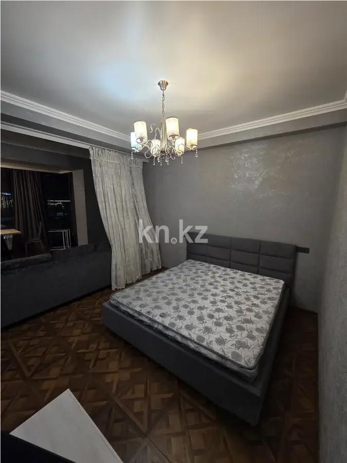 Продажа 1-комнатной квартиры, 61.8 м², пр. Гагарина, дом  124 - Продажа квартир без посредников в Алматы фото 1 из 4