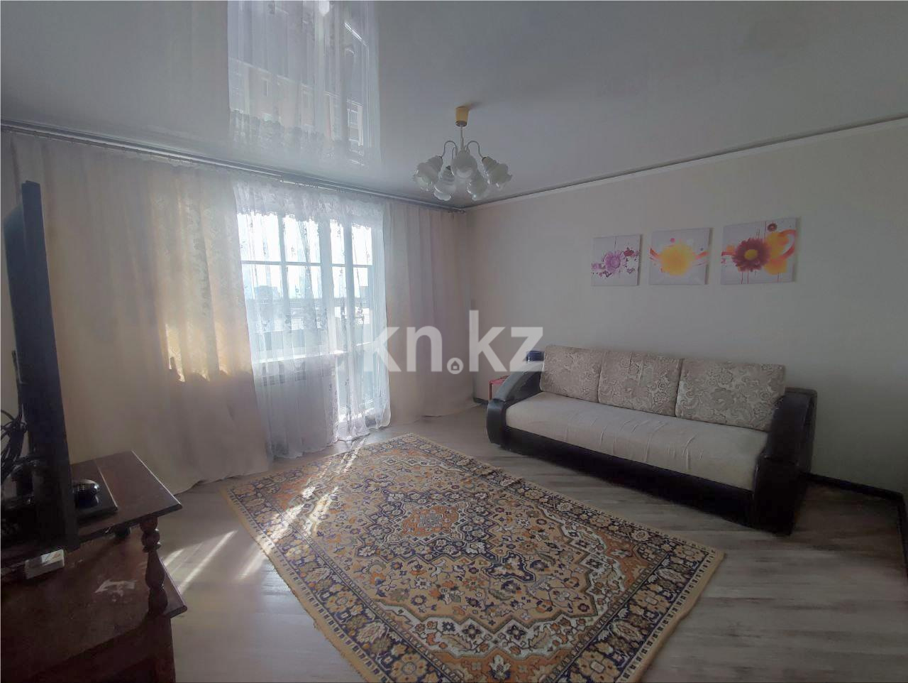 Продажа 2-комнатной квартиры, 53 м², мкр-н Степной-4 - Продажа  двухкомнатных квартир в Караганде фото 1 из 9