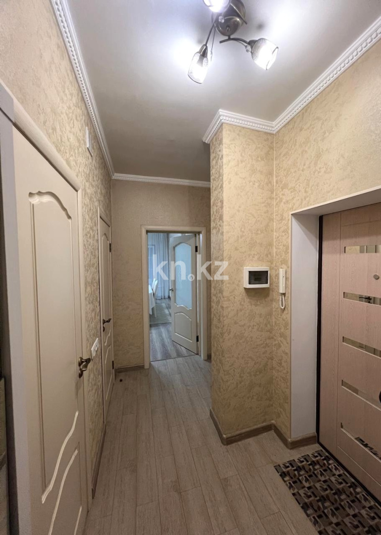 Продажа 2-комнатной квартиры, 78 м², ул. Радостовца в Алматы - фото 12
