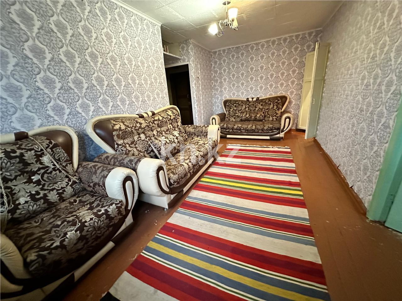 Продажа 3-комнатной квартиры, 42 м², мкр-н 12 - Продажа  трехкомнатных квартир в Караганде с фото фото 2 из 11