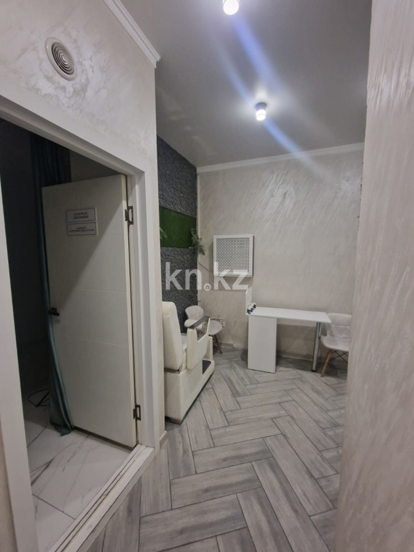 Продажа помещения, 44 м² - Продажа офисных и торговых помещений в Алматы фото 2 из 7