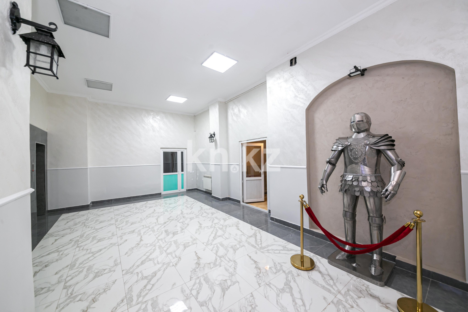 Продажа 2-комнатной квартиры, 92.4 м², ул. Кенесары, дом  69 в Астане - фото 21