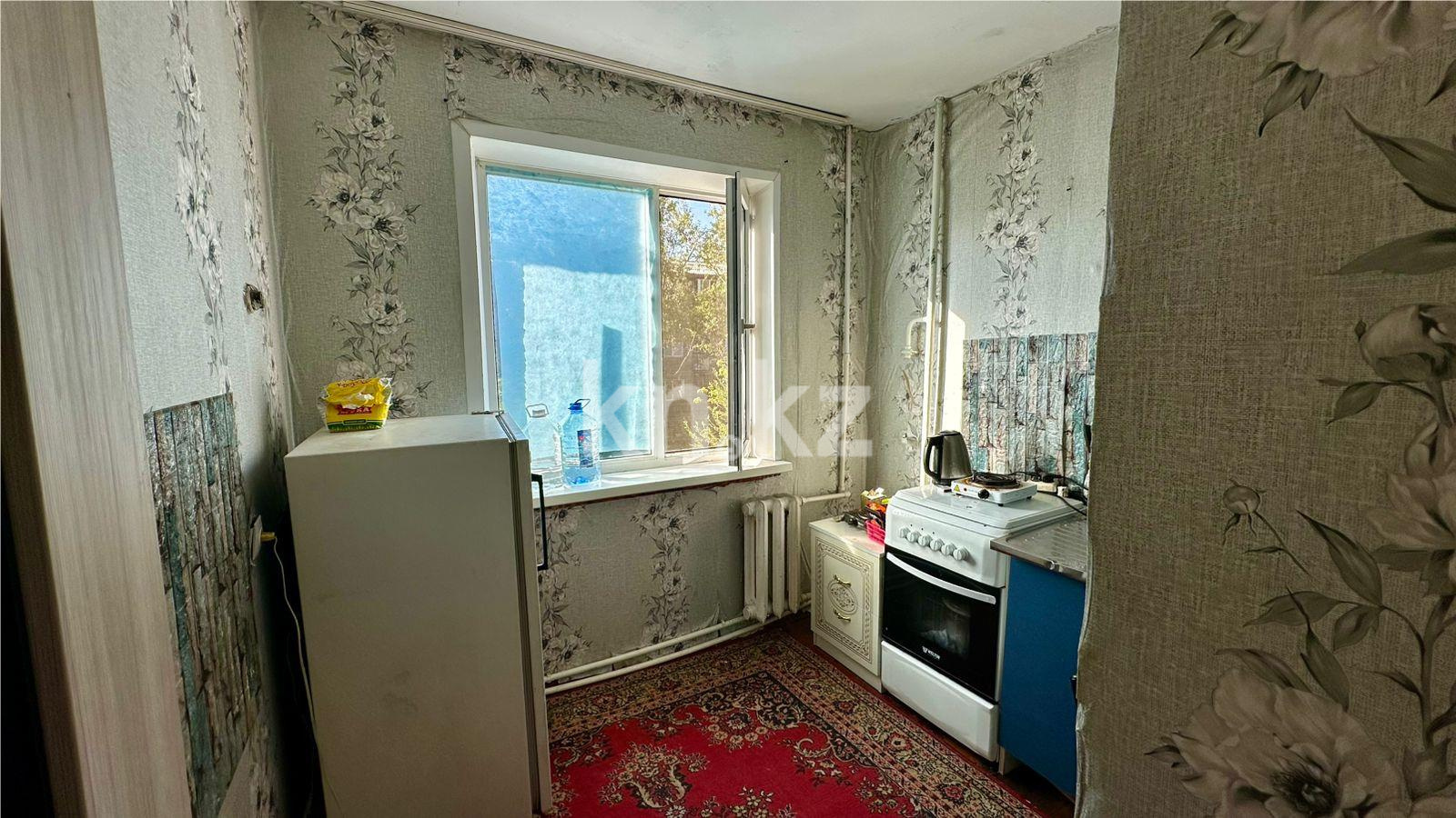 Продажа 1-комнатной квартиры, 32 м², мкр-н 13 в Караганде - фото 3