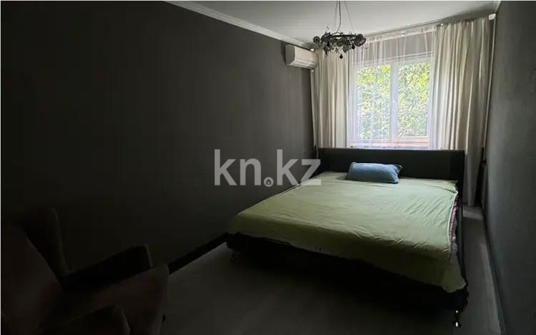 Продажа 3-комнатной квартиры, 62 м², пр. Райымбека, дом  120/124 в Алматы - фото 2