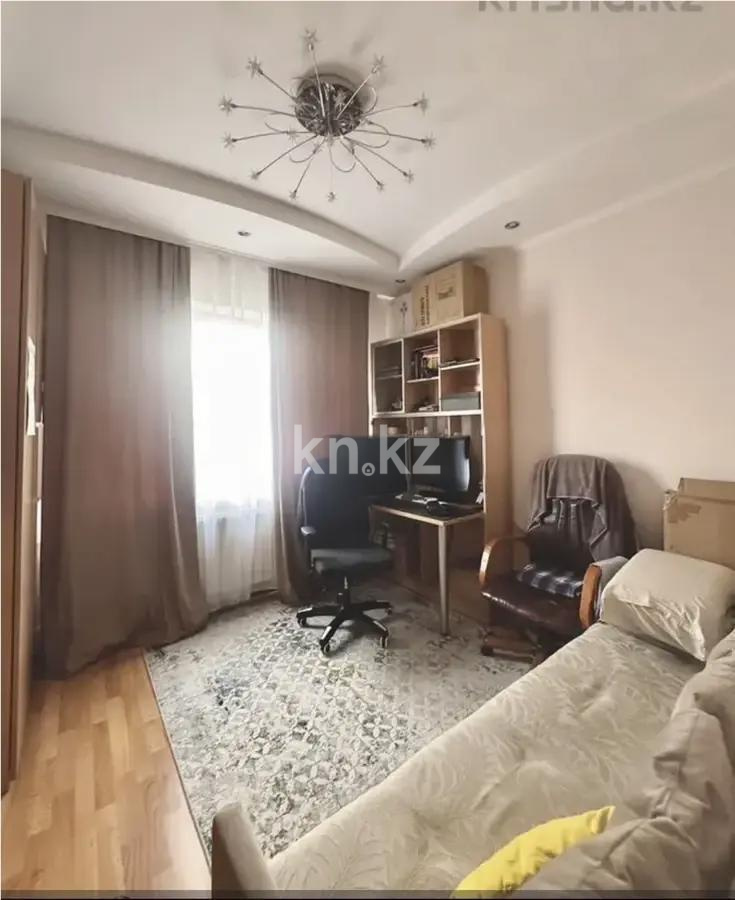 Продажа 3-комнатной квартиры, 70 м², мкр-н Алмагуль, дом  17 в Алматы