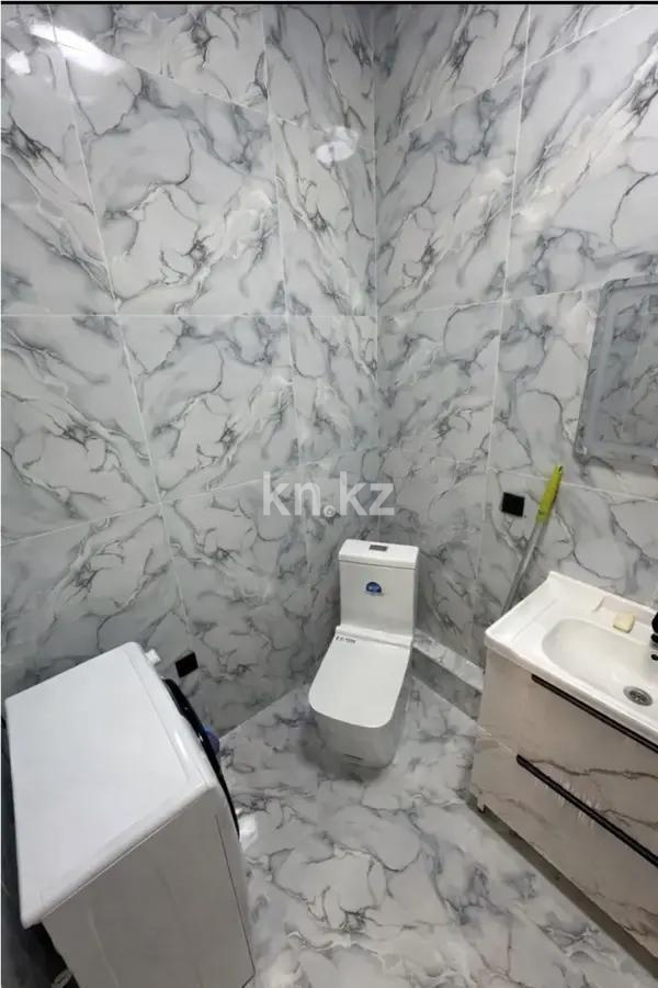 Продажа 2-комнатной квартиры, 51.2 м² в Алматы - фото 3