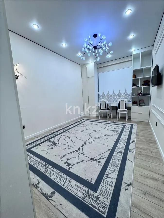 Продажа 3-комнатной квартиры, 60 м², ул. Казыбек би, дом  7/1 - Продажа квартир в новостройках Астаны без посредников с фото фото 1 из 5