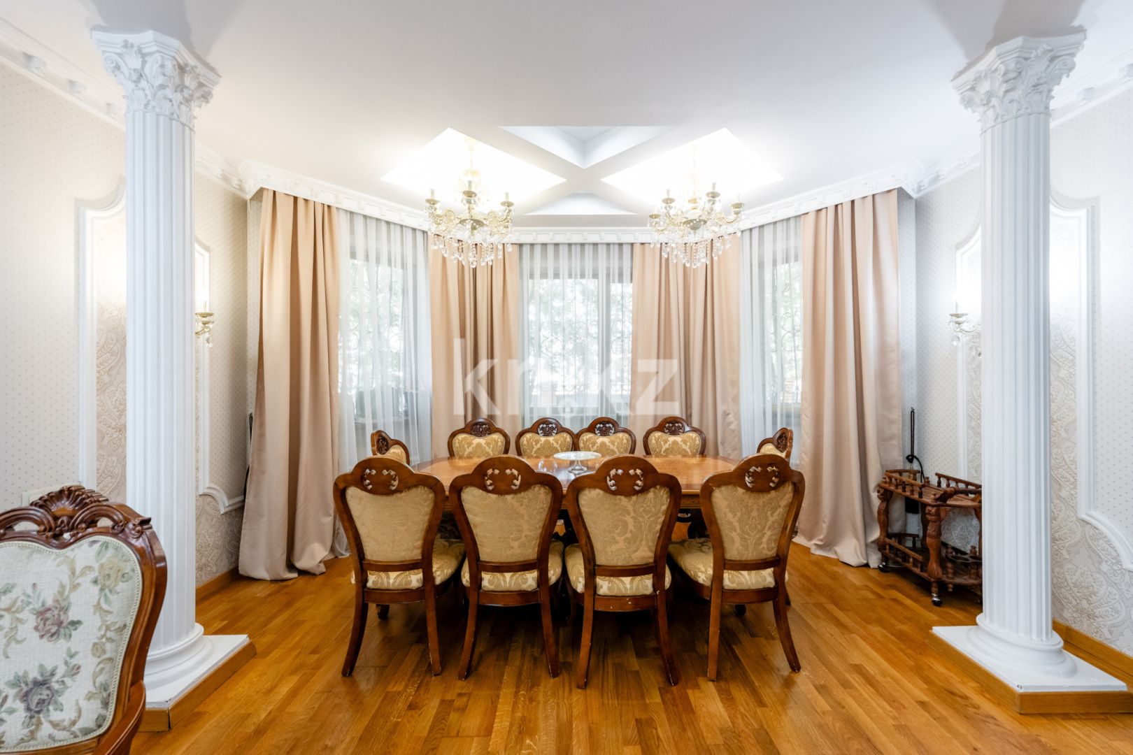 Продажа 7-комнатного дома, 349.6 м² - Продажа домов, коттеджей в Астане фото 11 из 38