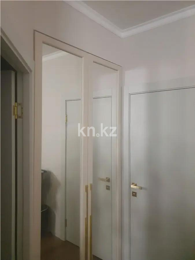 Продажа 4-комнатной квартиры, 80 м² - Продажа  четырехкомнатных квартир в Алматы фото 1 из 2