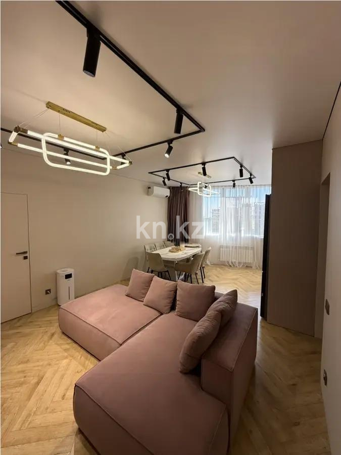 Продажа 3-комнатной квартиры, 71 м², ул. Навои, дом  39 - Продажа квартир в Казахстане фото 1 из 6
