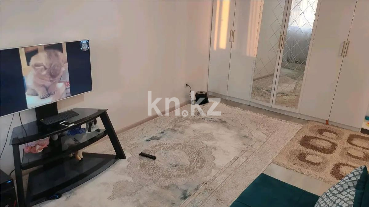 Продажа 1-комнатной квартиры, 35 м², ул. А-105, дом  11 в Астане