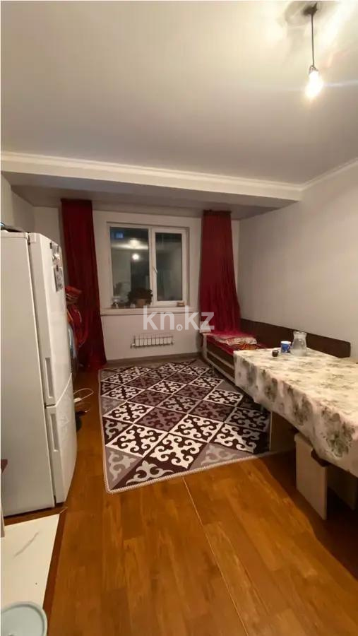 Продажа 1-комнатной квартиры, 28 м², 20 мкр., дом  22 в Алматы