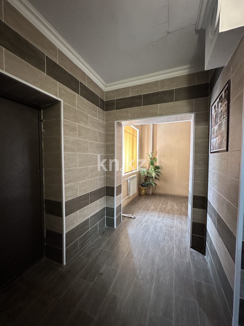 Аренда 3-комнатной квартиры, 117 м², пр. Шахтеров, дом  60 - Аренда  трехкомнатных квартир помесячно в Караганде фото 39 из 40