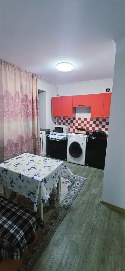 Продажа 2-комнатной квартиры, 42 м², пр. Абылай хана, дом  27 в Алматы - фото 3
