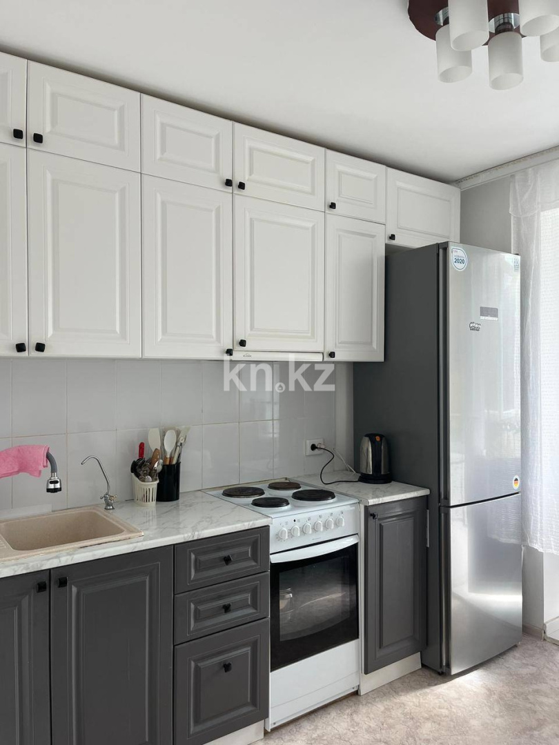 Продажа 1-комнатной квартиры, 34 м², ул. Омарова, дом  23 в Астане