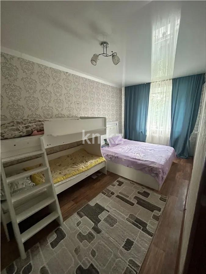 Продажа 3-комнатной квартиры, 61 м², 3 мкр-н, дом  10 - Продажа  трехкомнатных квартир в Абае фото 2 из 5