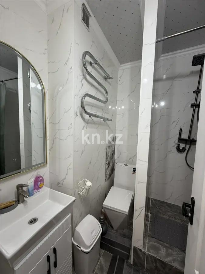 Продажа 2-комнатной квартиры, 55 м², ул. Кенесары хана, дом  54/28 в Алматы - фото 4