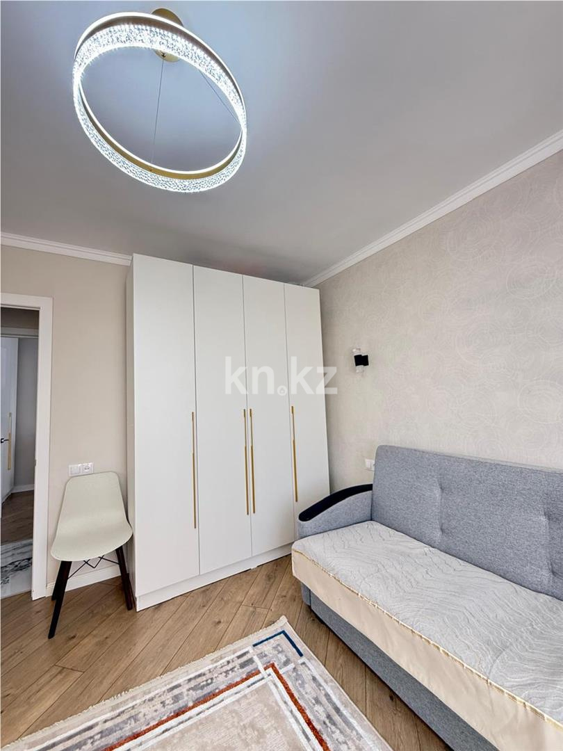 Продажа 3-комнатной квартиры, 70 м², ул. Ашимова, дом  22 в Караганде - фото 5