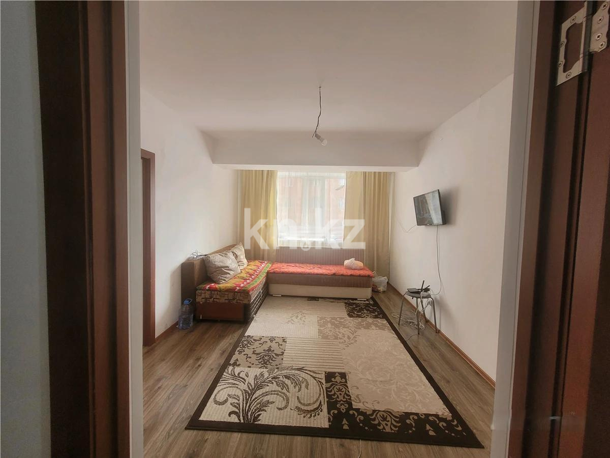 Продажа 2-комнатной квартиры, 50 м², ул. Коммунистическая - Продажа  двухкомнатных квартир в Караганде фото 1 из 7