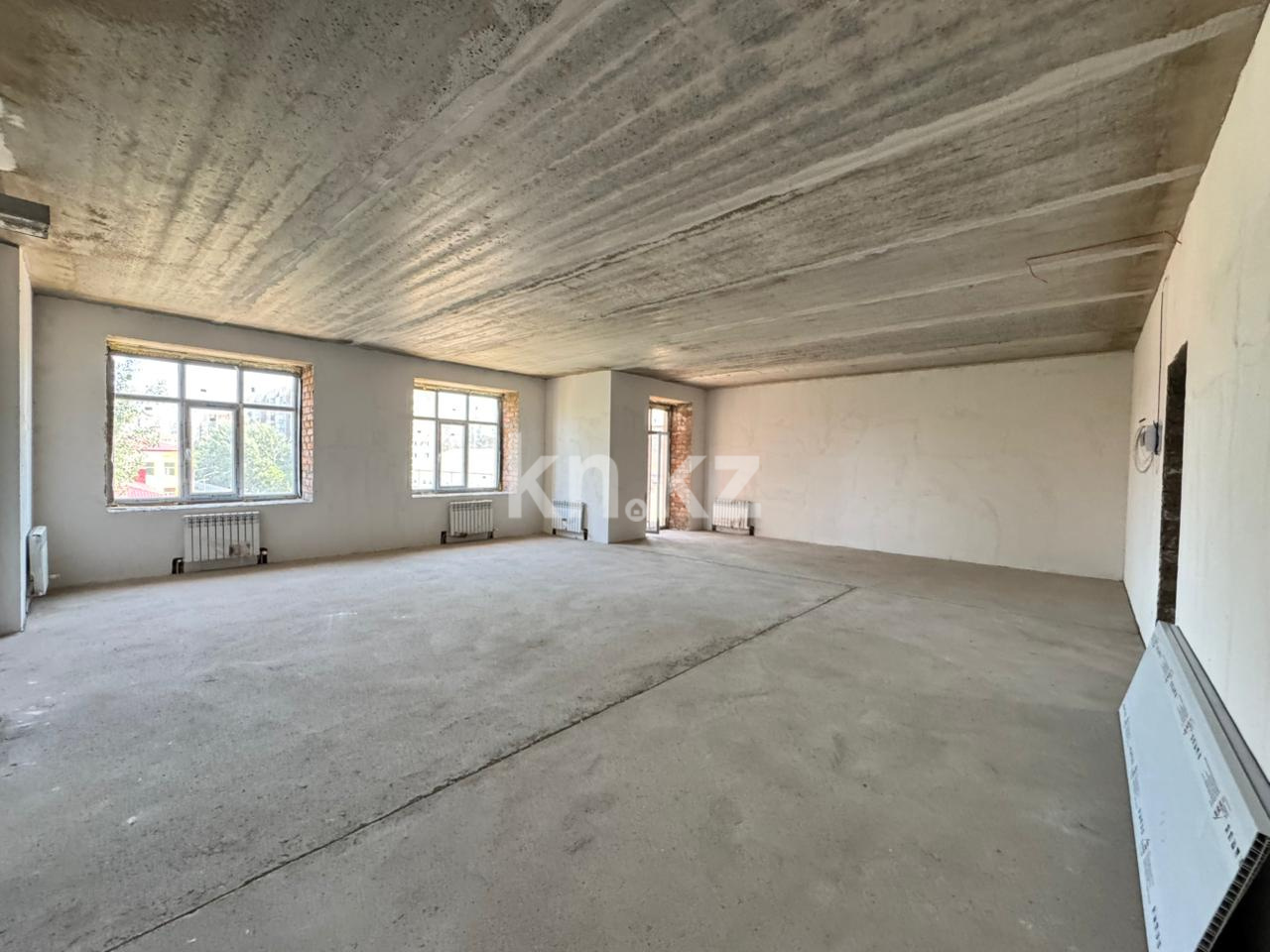 Продажа 2-комнатной квартиры, 77.6 м², мкр-н Гульдер-1, дом  3А - Продажа квартир в Караганде фото 6 из 13