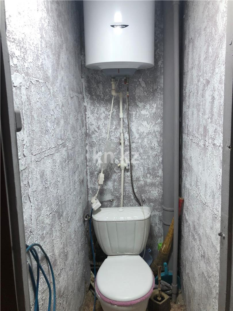 Продажа 2-комнатной квартиры, 47 м², мкр-н 16 - Продажа квартир в Караганде фото 10 из 10