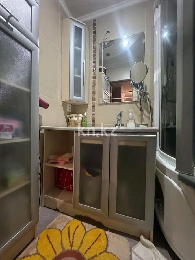 Продажа 4-комнатной квартиры, 74 м², ул. Крамского, дом  44/2 - Продажа  четырехкомнатных квартир в Караганде фото 5 из 6