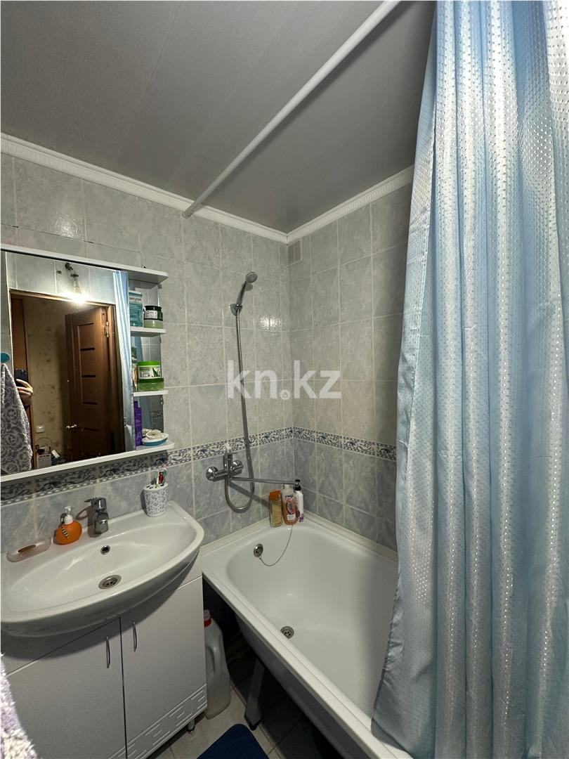 Продажа 2-комнатной квартиры, 50 м², ул. Карбышева в Караганде - фото 9