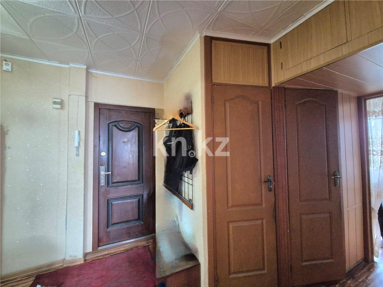 Продажа 3-комнатной квартиры, 63 м², ул. 6-й мик-н в Темиртау - фото 13