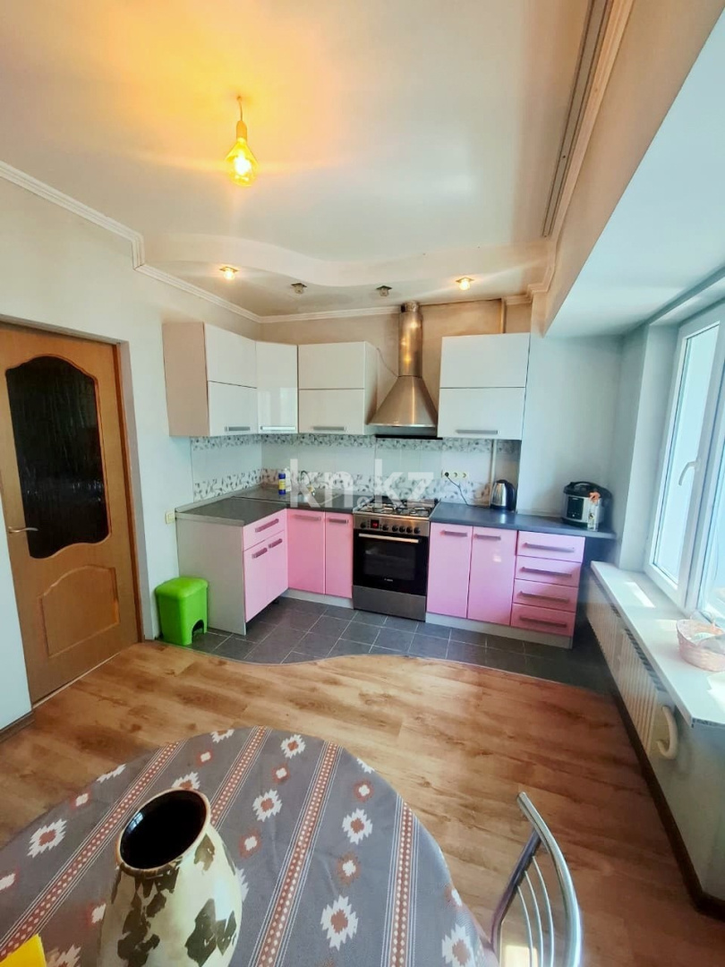 Продажа 2-комнатной квартиры, 57.4 м² в Алматы - фото 4