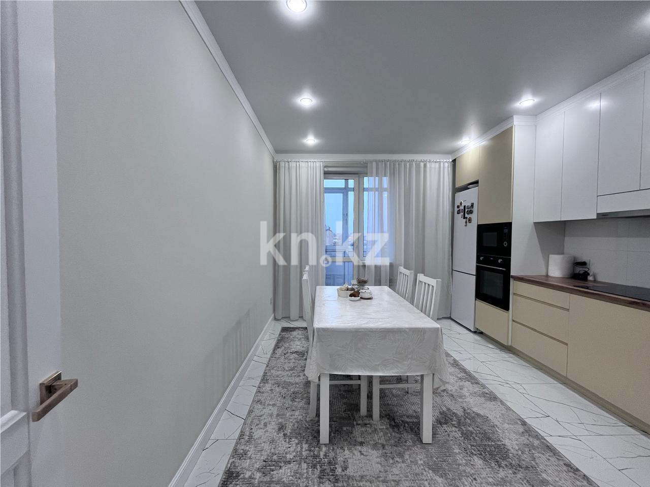 Продажа 3-комнатной квартиры, 83 м², ул. Таттимбета - Продажа квартир в Караганде фото 2 из 22