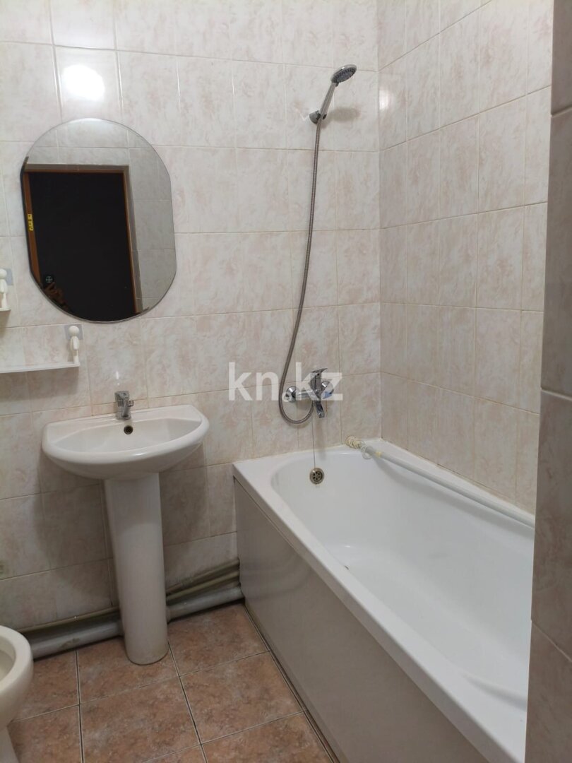 Аренда 1-комнатной квартиры, 50 м² в Астане - фото 9