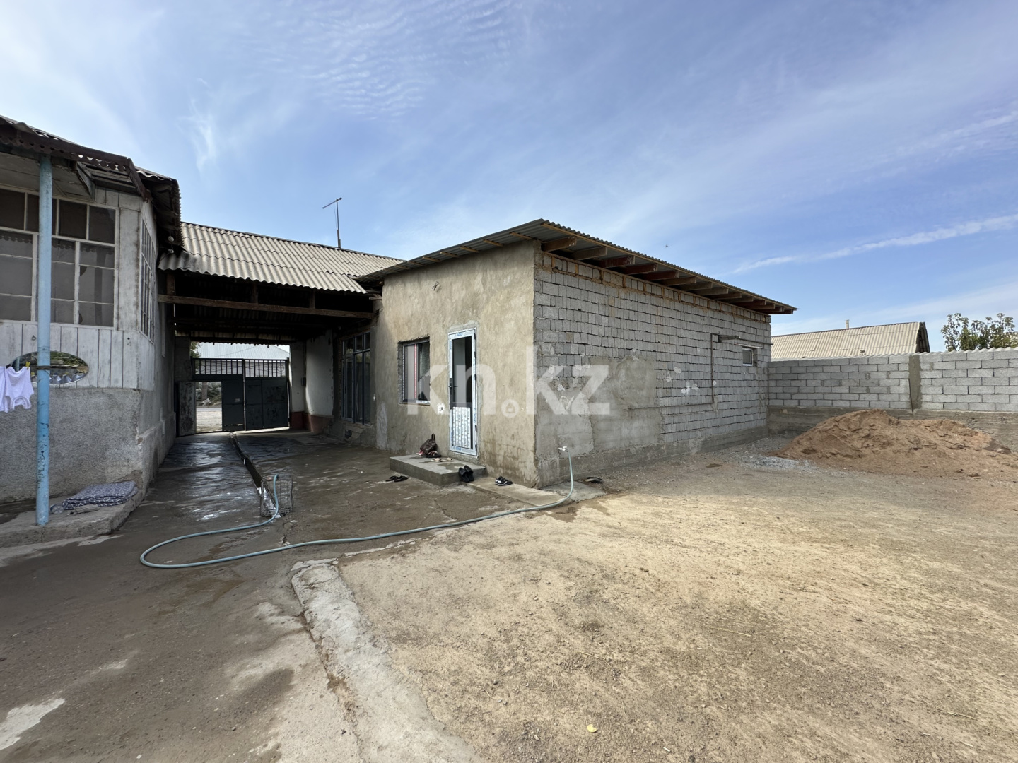 Продажа 9-комнатного дома, 300 м², Хан танири, дом  36 - Продажа квартир в Шымкенте фото 11 из 21