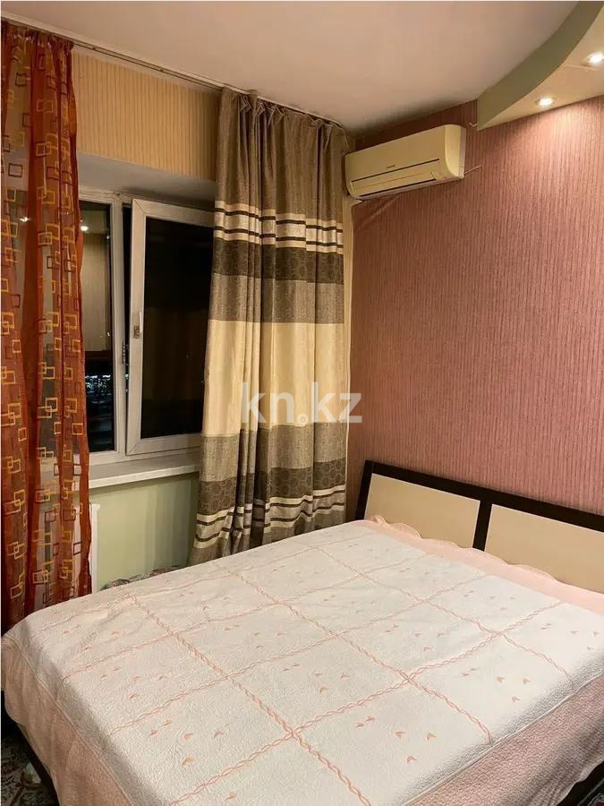 Продажа 3-комнатной квартиры, 74 м², ул. Толе би, дом  141 в Алматы - фото 3